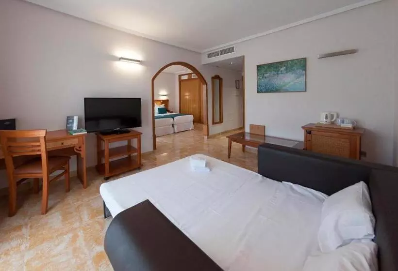 ジュニアスイート, La Laguna Spa & Golf