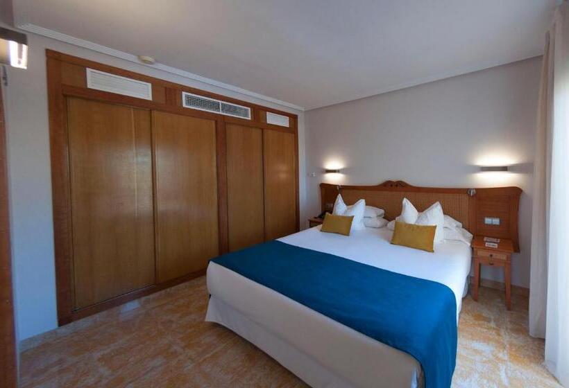 주니어 스위트 풀장 전망, La Laguna Spa & Golf