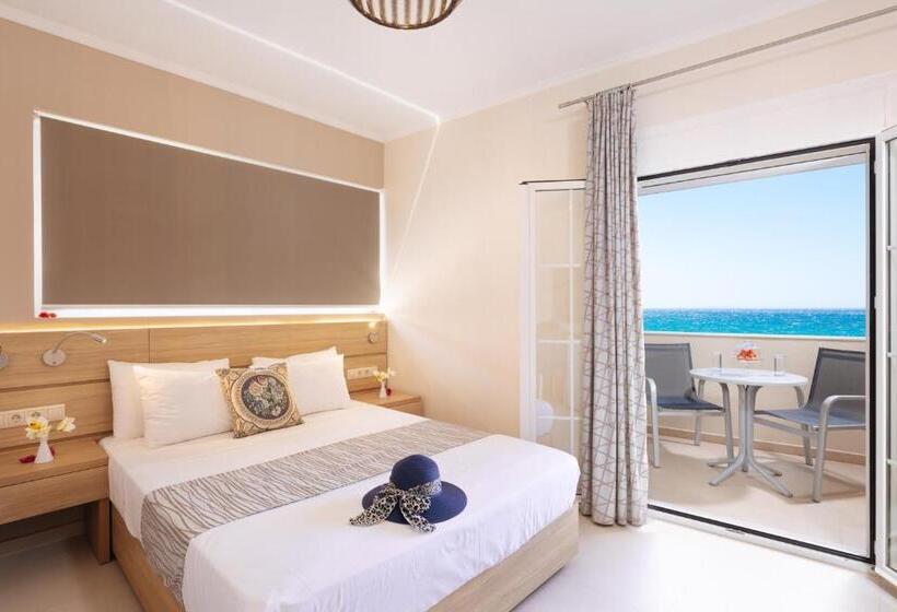 Номер Deluxe Вид на Море, Lamon