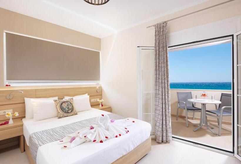 Номер Deluxe Вид на Море, Lamon