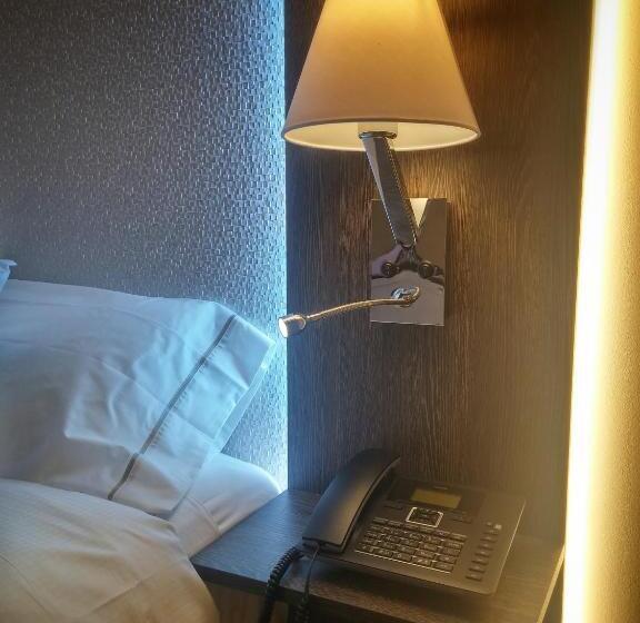 جناح جونيور مزوَّد بجاكوزي, Mb Boutique Hotel   Adults Recommended