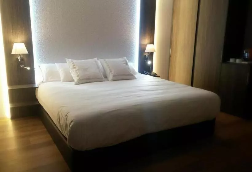 اتاق سوپریور با وان آب گرم, Mb Boutique Hotel   Adults Recommended