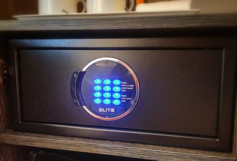 غرفة ديلوكس مزودة بتراس, Mb Boutique Hotel   Adults Recommended