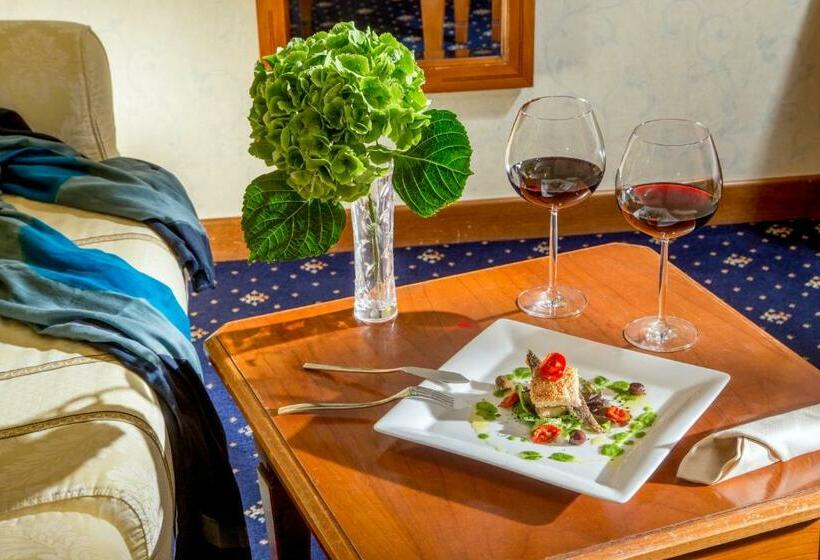 اتاق استاندارد, Unaway Hotel Empire Roma