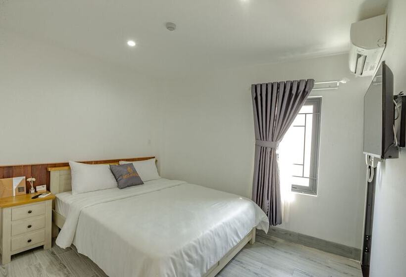 اتاق سوپریور, Bed Station Hostel