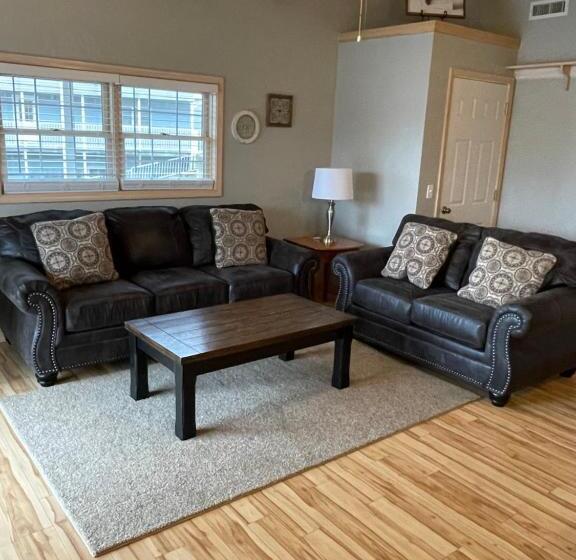 شقة بغرفة نوم واحدة, Crown Lake Resort & Spa