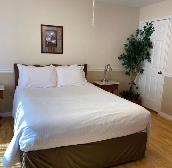 شقة غرفة واحدة مطلة على حمام السباحة, Crown Lake Resort & Spa