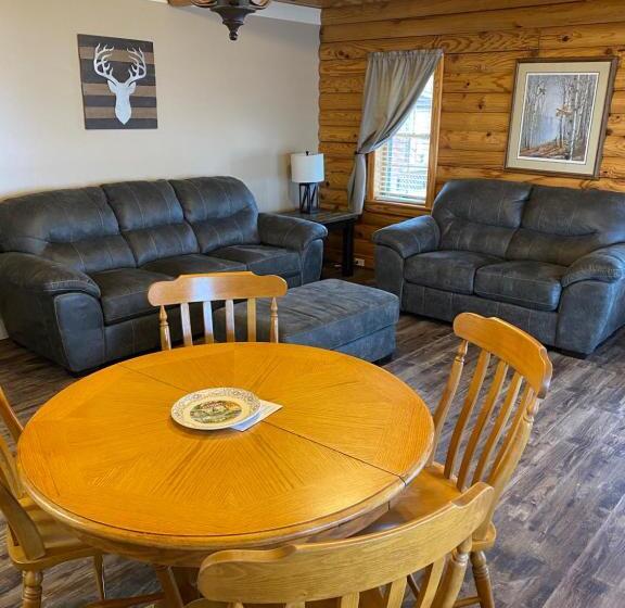 فيلا غرفة نوم واحدة مطلّة علي البحر, Crown Lake Resort & Spa