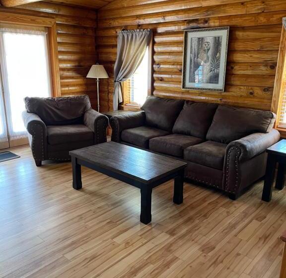 فيلا غرفة نوم واحدة مطلّة علي البحر, Crown Lake Resort & Spa