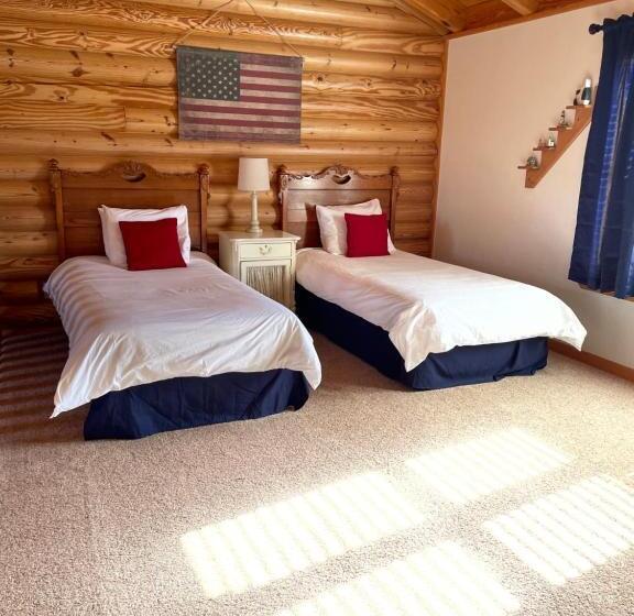 شاليه غرفة نوم واحدة, Crown Lake Resort & Spa