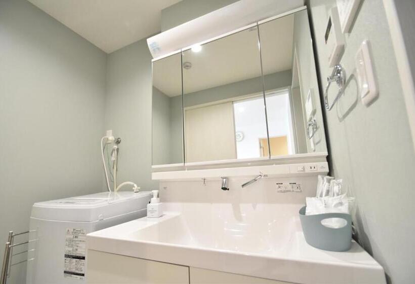 스탠다드 스튜디오, Ecot Kugai 1