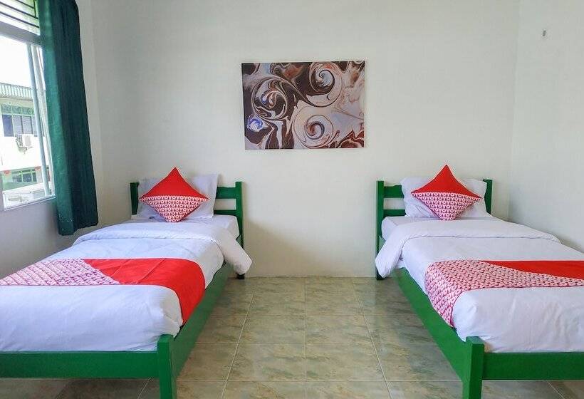 اتاق لوکس, Sahabat Baru