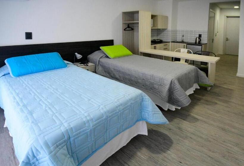 标准工作室, Quijano Hotel Aparts & Suites