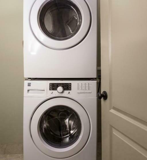 Апартаменты 1 Спальня, Sonder  The Louie