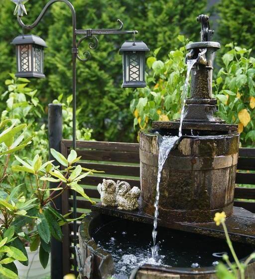 اتاق لوکس, Kakureyado Fujikawaguchiko