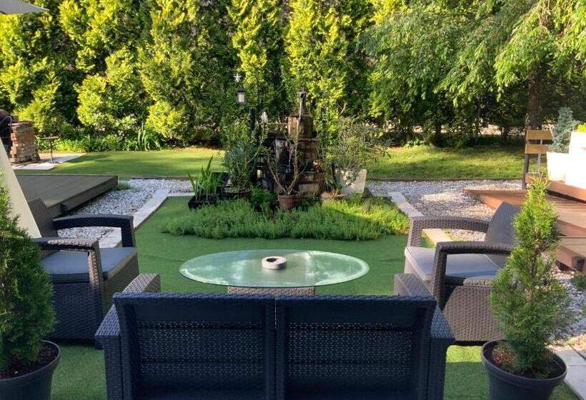 سوییت خانوادگی, Kakureyado Fujikawaguchiko