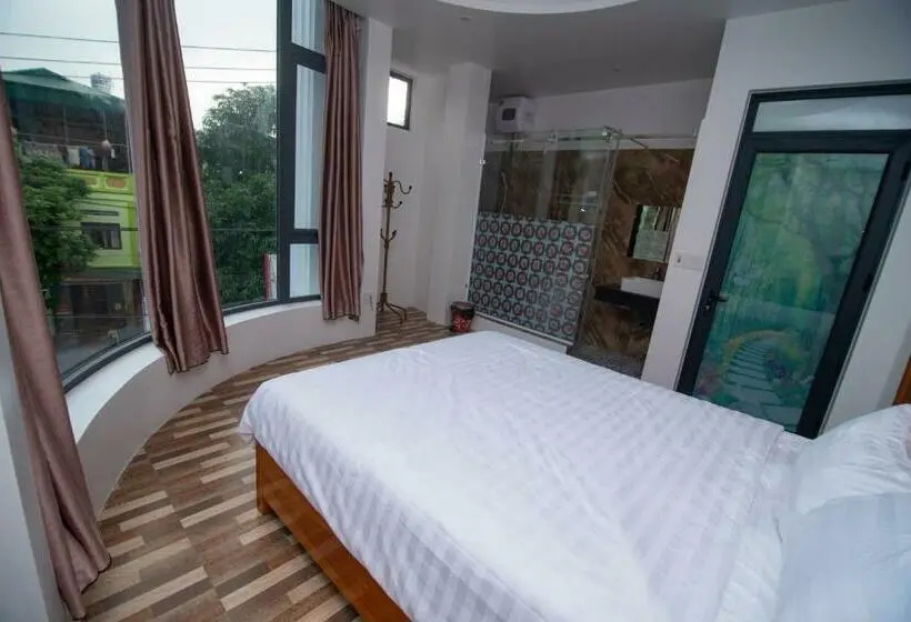 اتاق استاندارد با چشم‌انداز کوهستان, Long Hotel And Motobike Rental