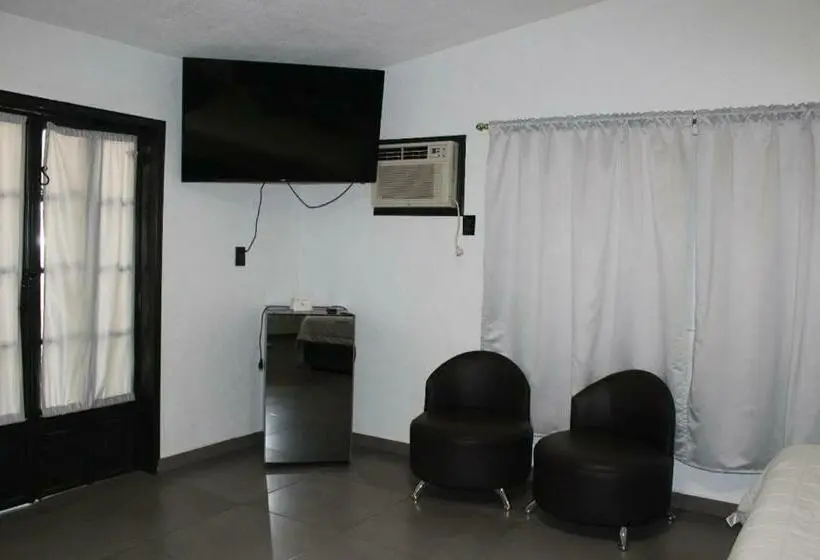 Deluxe Suite King Bed, Palmas Teotihuacán