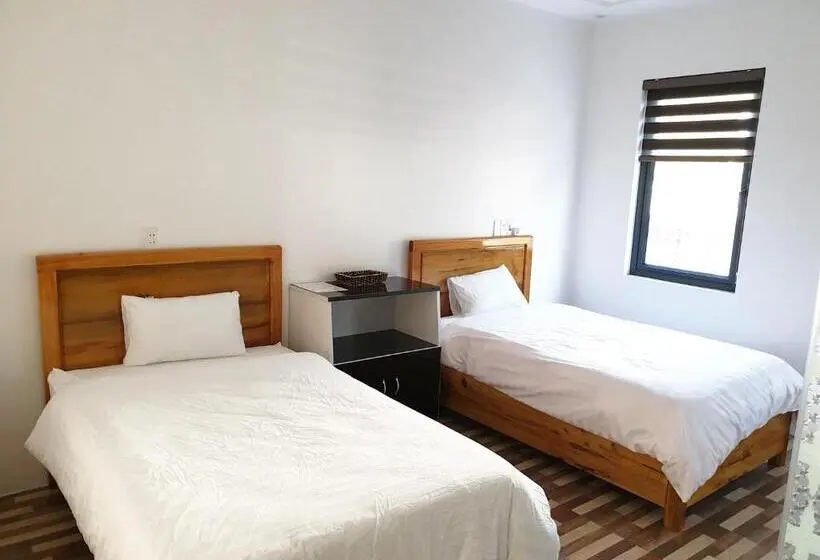 اتاق استاندارد با چشم‌انداز, Long Hotel And Motobike Rental