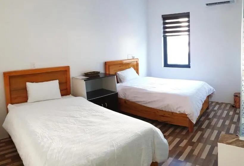اتاق استاندارد با چشم‌انداز, Long Hotel And Motobike Rental