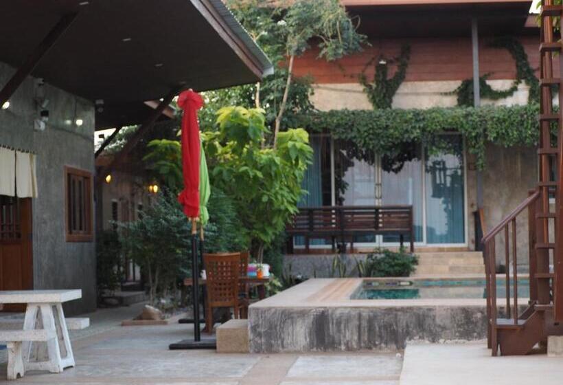 ファミリールーム, Nawiengkae Riverview Resort