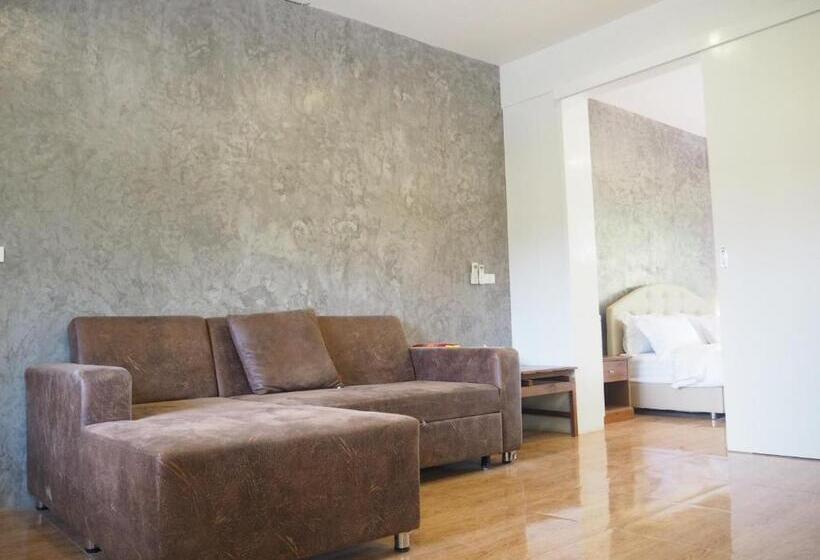 ファミリールーム, Nawiengkae Riverview Resort