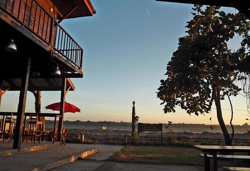 Номер Deluxe Вид на Море с Балконом, Nawiengkae Riverview Resort