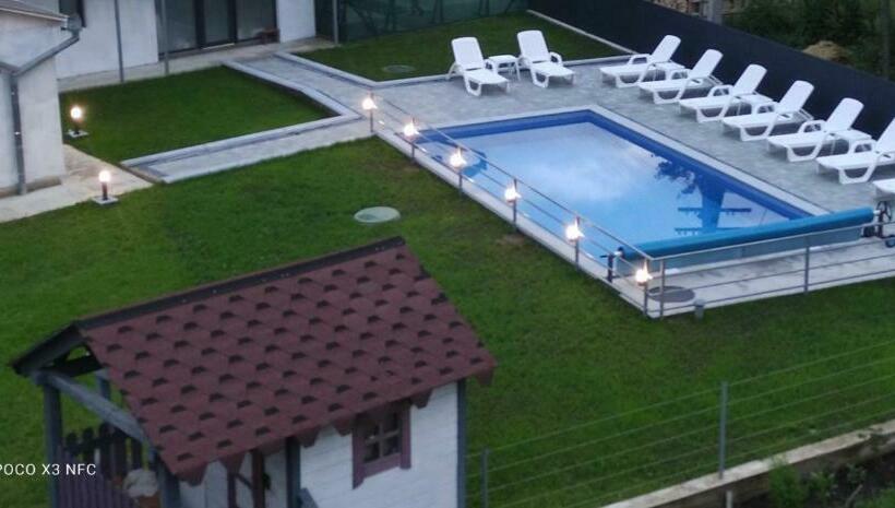 اتاق لوکس, фенікс