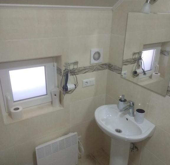 اتاق استاندارد با بالکن, фенікс