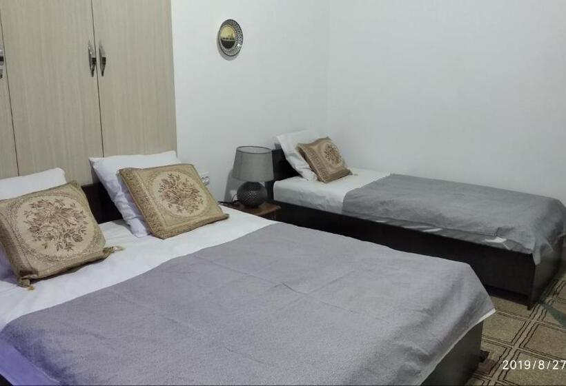 豪华家庭房间, Faride Guest House