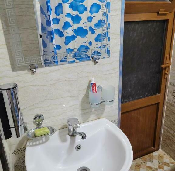 Standard 3 Pers. Værelse, Imran&bek