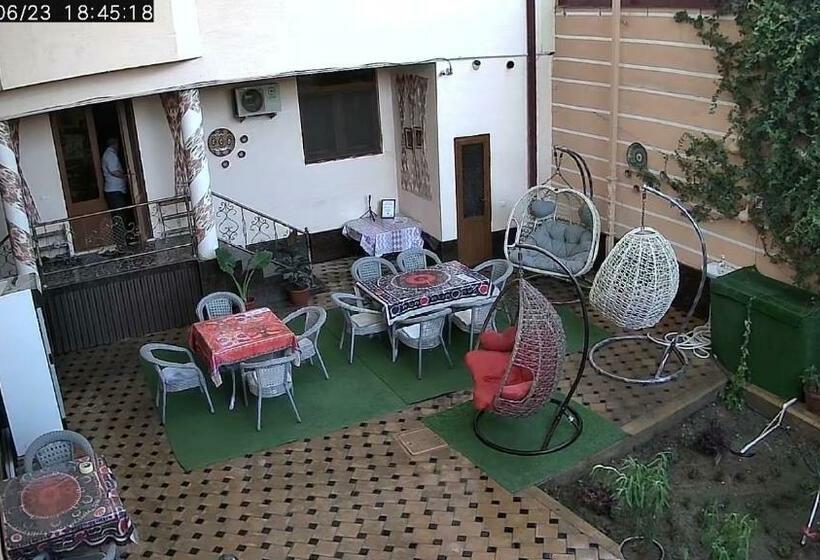 Standard 3 Pers. Værelse, Imran&bek