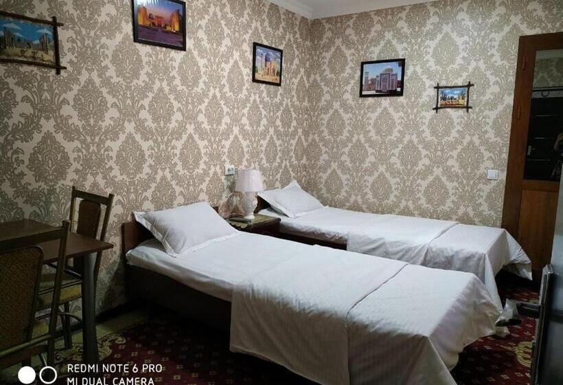 Standard Værelse, Imran&bek