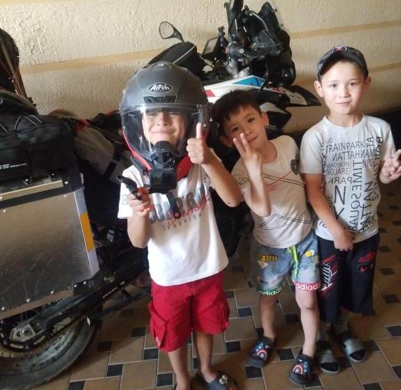 Standard Værelse, Imran&bek