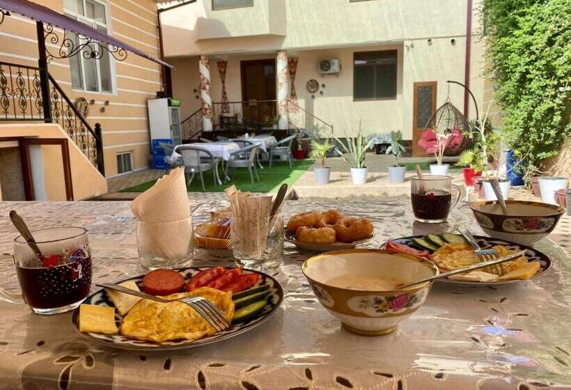 Standard 4 Pers. Værelse, Imran&bek