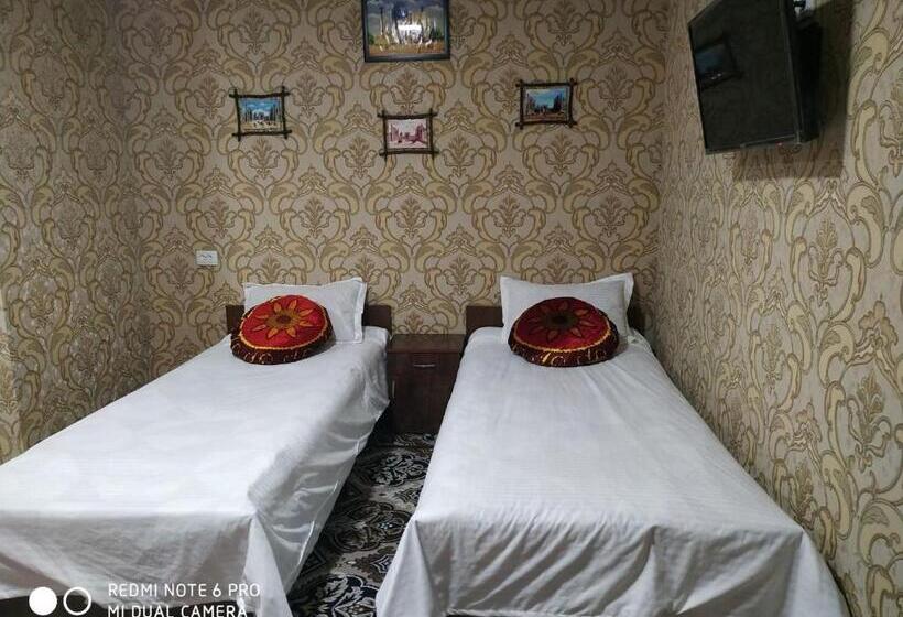 Standard 4 Pers. Værelse, Imran&bek