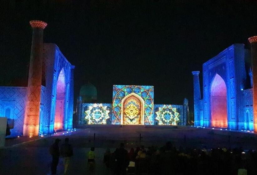 Familie Værelse, Imran&bek