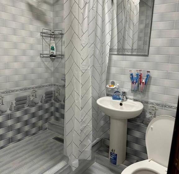 Standard 4 Pers. Værelse, Imran&bek