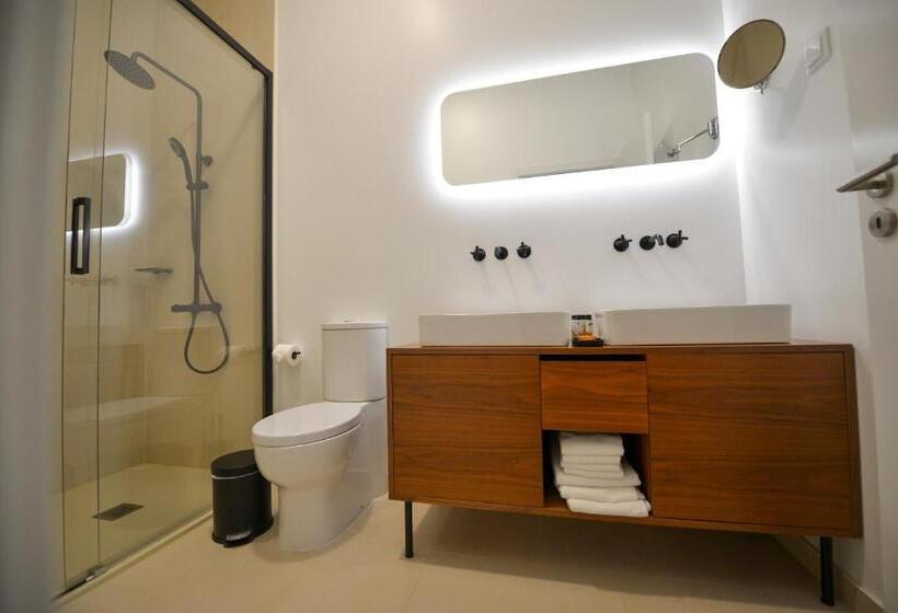 套房带泳池景, O Paço   Exclusive Accommodation