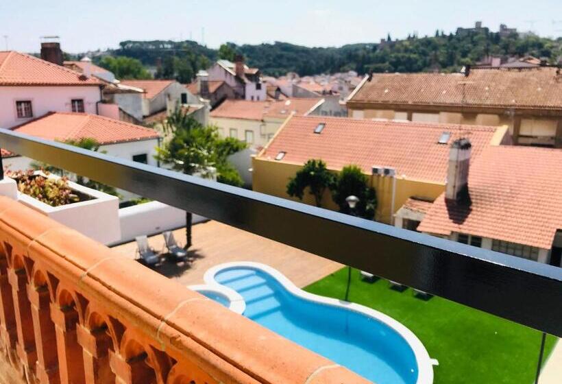 套房带泳池景, O Paço   Exclusive Accommodation