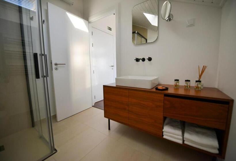 Трехместный Номер Deluxe с Видом, O Paço   Exclusive Accommodation