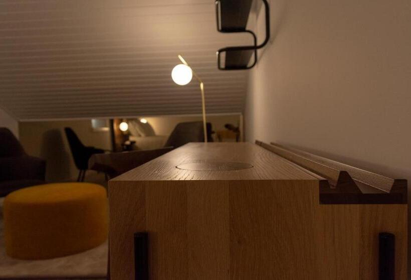 四人高级间, O Paço   Exclusive Accommodation