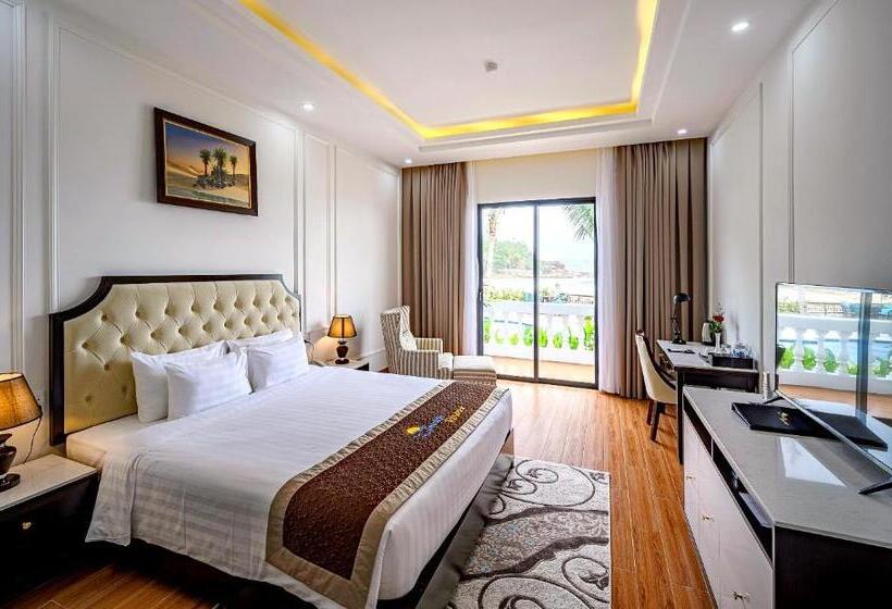 اتاق لوکس با چشمانداز دریا, Seaside Boutique Resort Quy Nhon