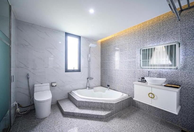 اتاق اجرایی با چشمانداز دریا, Seaside Boutique Resort Quy Nhon