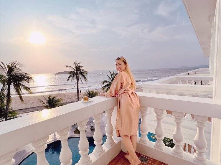 اتاق اجرایی با چشمانداز دریا, Seaside Boutique Resort Quy Nhon