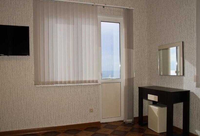 سوییت سوپریور با چشم‌انداز دریا, Guest House Vzgorye