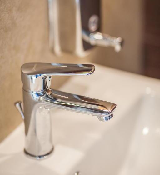 آپارتمان 1 خوابه, Petrani Nivki