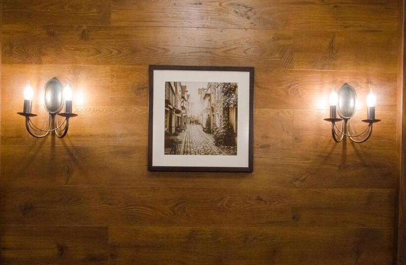 آپارتمان 2 خوابه, Petrani Nivki