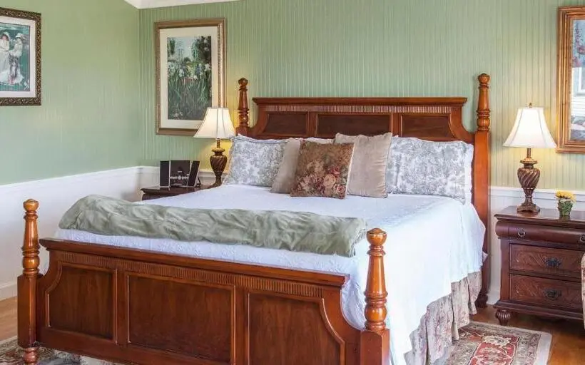 デラックスルーム, Rose Hill Retreat Aaa Four Diamond Inn
