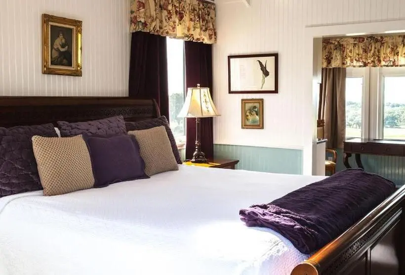 デラックスルーム, Rose Hill Retreat Aaa Four Diamond Inn